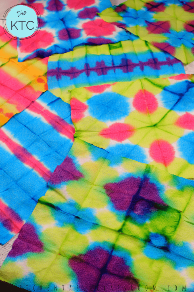 Practice your tie dye designs the easy way using food coloring to tie dye paper towels!